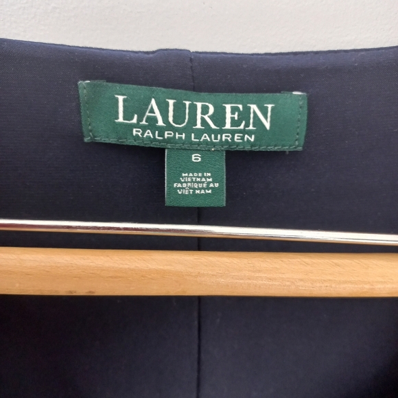 Lauren Ralph Lauren Floral Navy/White Faux Wrap Bell Sleeve Dress Size 6 US - Picture 12 of 16